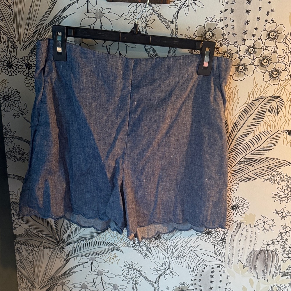 Ann Taylor Linen Shorts and Blazer Set - Picture 2 of 5